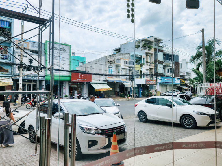 Nâng Tầm Xế Yêu Cùng Phụ Kiện Ô Tô Long Xuyên Chất Lượng Cao Tại Garage Ô Tô An Giang
